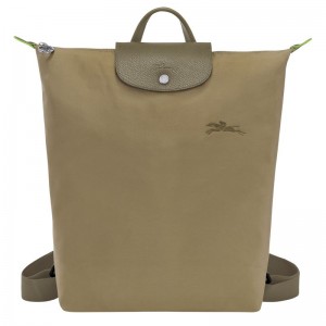 Olive Longchamp Le Pliage Green M Men Backpack | US-703RQNICT